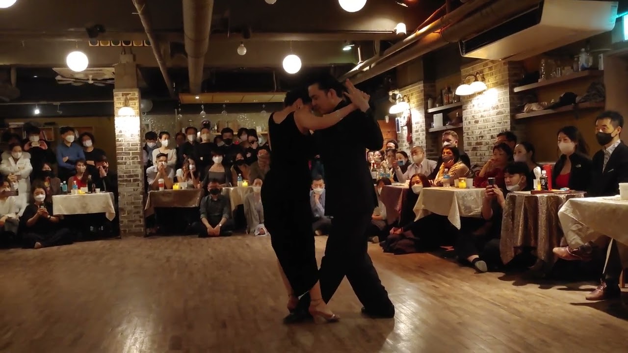 [Aníbal Troilo - A Mis Viejos] 이브 & Ferrol Matthew