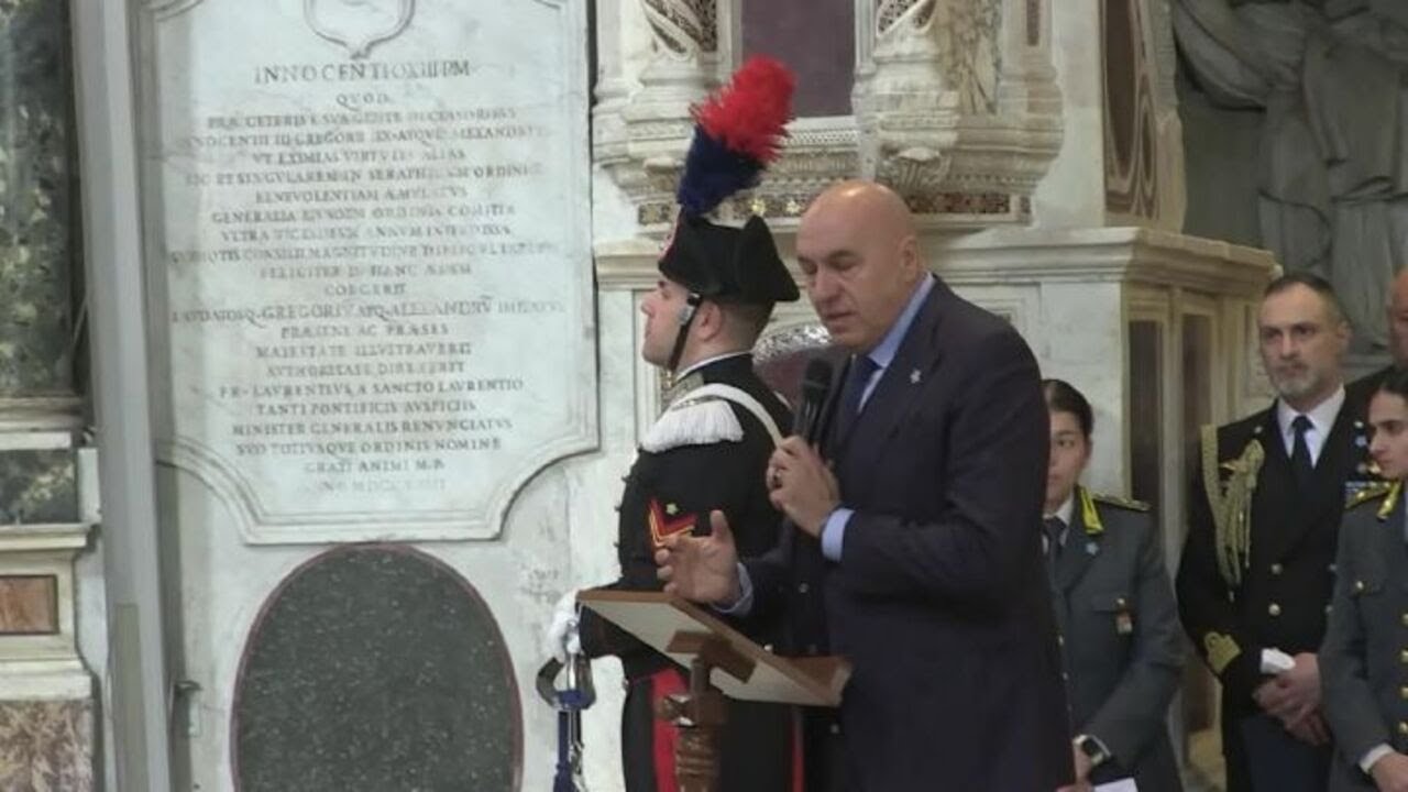 Giornata caduti militari, Crosetto: "Ricorderemo ostinatamente chi ha servito lo Stato"