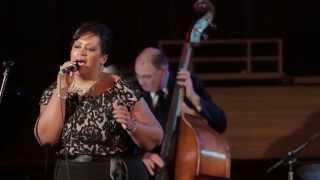 Maureen Washington at First Metropolitan United Church: Good Mother (Jann Arden cover)