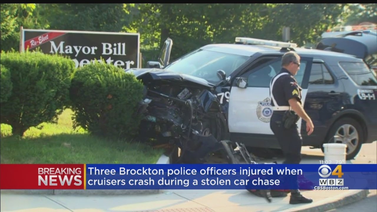 3 Officers Injured When Cruisers Crash During Chase