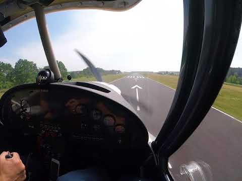 Carsten beim Landen und Starten HD -  Ikarus C42