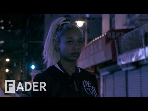 Abra - Pull Up (Official Music Video)