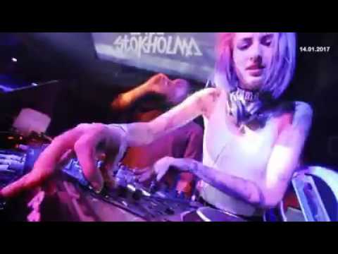 EMA STOKHOLMA   CHALET NEL BOSCO