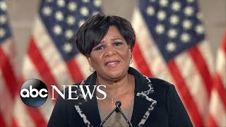 Alice Johnson engages with crowd at the 2020 RNC