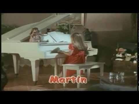 download lagu mp3 mp4 Amigos X Siempre Entrada, download lagu Amigos X Siempre Entrada gratis, unduh video klip Amigos X Siempre Entrada