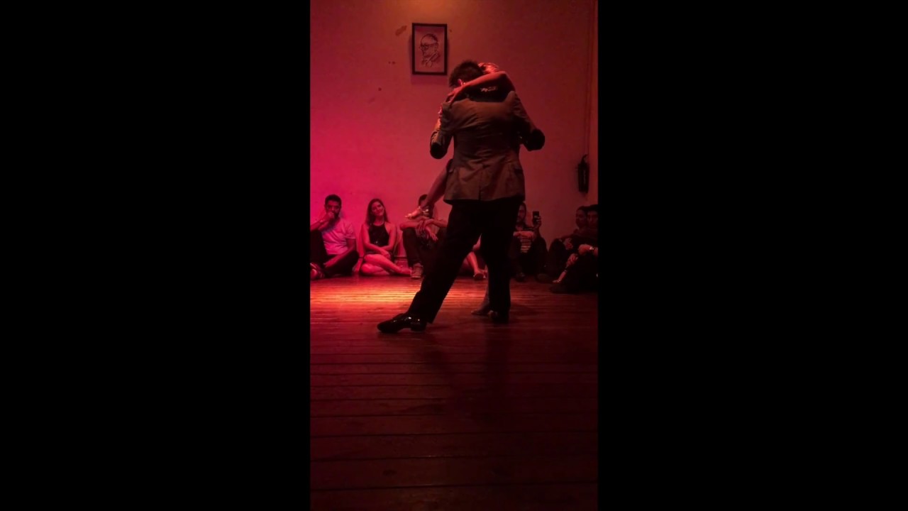 Krishna Olmedo y Gaby Mataloni en El Batacazo 1