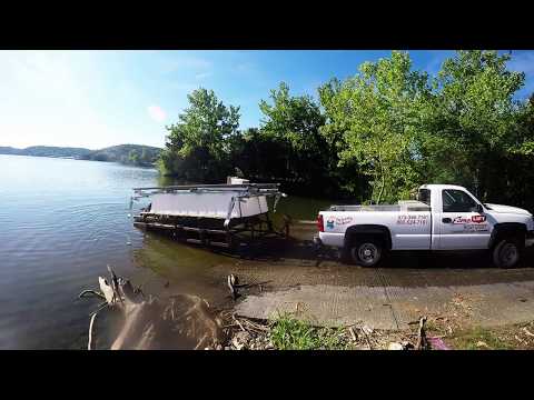 How to Move a Boat Lift in the Water