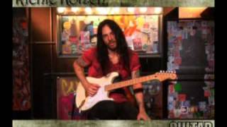 Richie Kotzen - Guitar World - Lick of the Week (part 2 of 3)