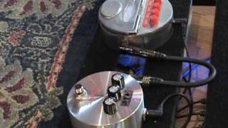 Video thumbnail for Bixonic Expandora SHOOTOUT guitar effects pedal demo EXP-2001 II vs Reissue les paul blues jr by gearmanndude