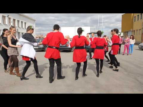 Мелнишко хоро 2 - Костинброд