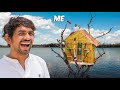 We Made A Tree House In Ghost Lake तालाब के बीच में घर