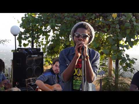 Chronixx - Smile Jamaica  - Jussbuss Acoustic - Episode 12