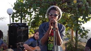 Chronixx - Smile Jamaica  - Jussbuss Acoustic - Episode 12