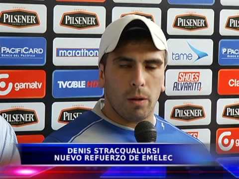 Denis Stracqualursi, nuevo delantero de Emelec