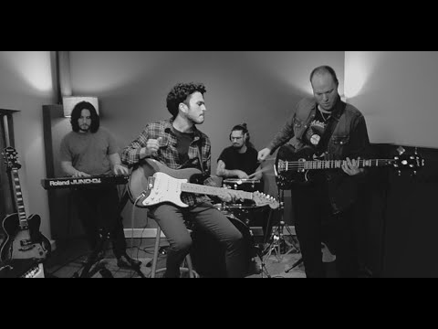 Julio Ponce - Es un Shuffle!