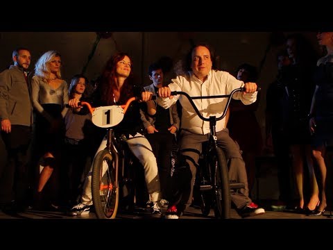 PRISONER - HAR MAR SUPERSTAR - (Official Music Video - Featuring Juliette Lewis)