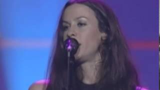 05 - Precious Illusions - Alanis Morissette ( Custon Concert USA 2002)