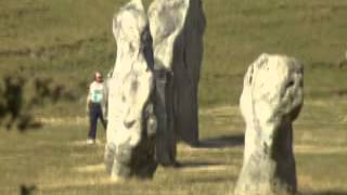 preview picture of video 'Tours-TV.com: Monuments Avebury'