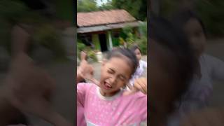 Download lagu AKU SUKA WAJAH IMUT IMUT DINDA mp3