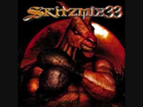 Skitz mix 33 - Evacuate The Dancefloor