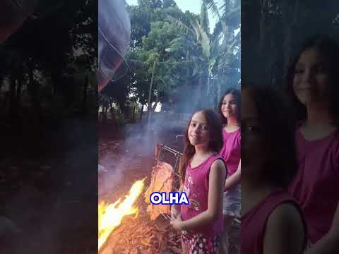 Churrasco fogo de chão movimenta   garotada, chácara São José, Deodápolis, Mato Grosso do Sul. 