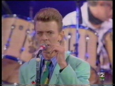 David Bowie & Queen "Under Pressure" "All the Young Dudes" "Heroes" (Homenaje a Freddie Mercury)
