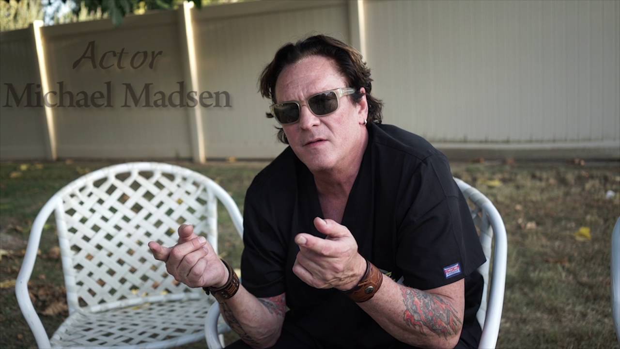 Papa BEHIND THE SCENES