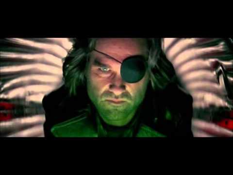 John Carpenter's  Escape from Los Ángeles  - Snake travels to L.A.