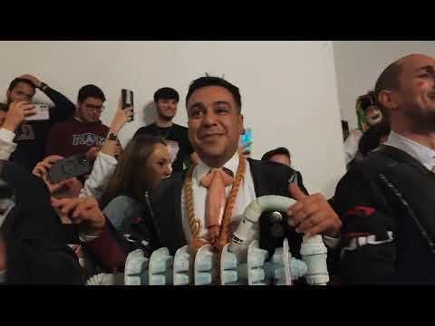 Presentación La última y nos vamos en Calle Abreu