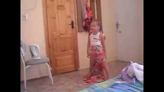 Смешные детские танцы приколы с детьми!