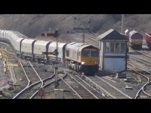 Sun, 66s and semaphores: Peak Forest