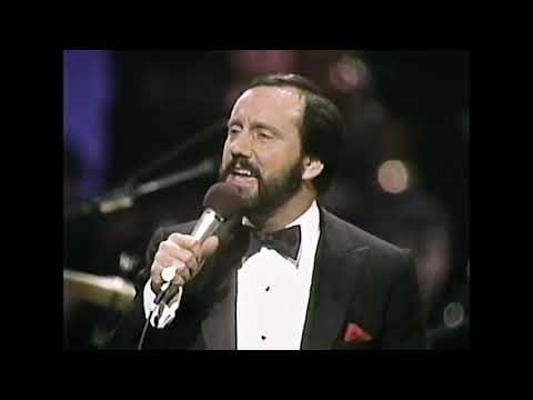 Ray Stevens - "Misty" (Live Performance at TNN Launch, 3-7-83)