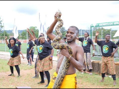 KAA HAPA SE01 EP54 FULL SHOW | USICHUKULIE POA NYUMBA NI CHOO | BUKOBA | KAGERA