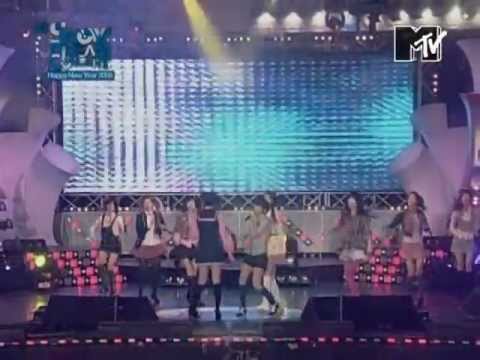 SNSD 080105 - Girls Generation @ Snow Dream Concert  Live 720p