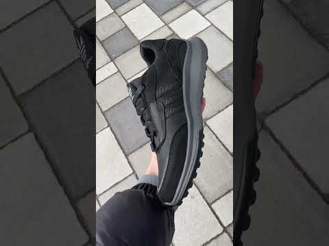 Шкіряні кросівки Adidas для чоловіків, чоловічі повсякденні кросівки, кросівки Адідас із натуральної шкіри - фото 1 - id-p2115517049