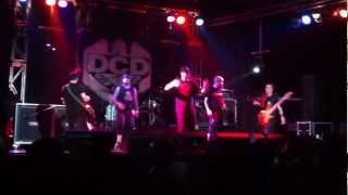 Def Con Dos - Trabajando para Dios HD