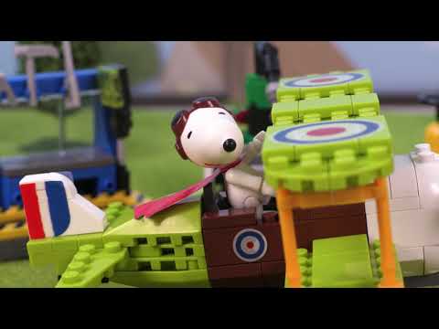 Snoopy | Pilot Prank | BRAND NEW Peanuts Toy Play | Toys for Kids