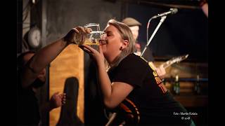 Video Budweis Drunken Bastards  - All for me Grog