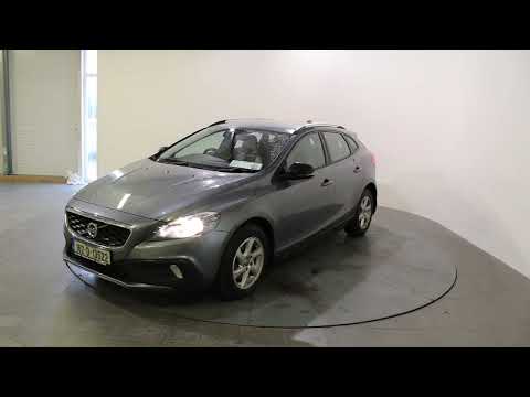 Volvo V40 GT D3 (150hp) SE leather Auto - Image 2