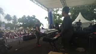 Download lagu Kiki The Potters-Aw aw aw-Live at anger Beach mp3 Download lagu Kiki The Potters-Aw aw aw-Live at anger Beach mp3