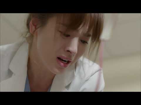 Doctor Kang is desperately trying to save Captain Yoo's life | Descendants of the Sun Ep.27