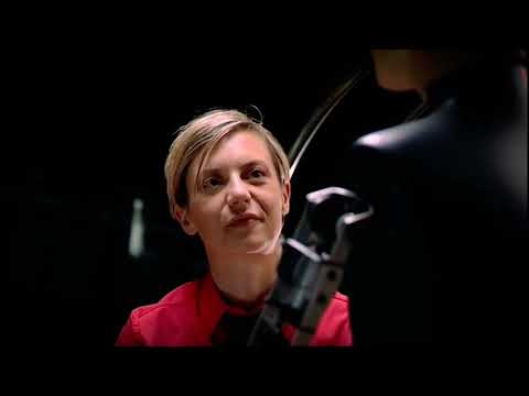 Funny European tv Kraftwerk interview segment with Ralf Hutter’s robot mannequin! (2009)