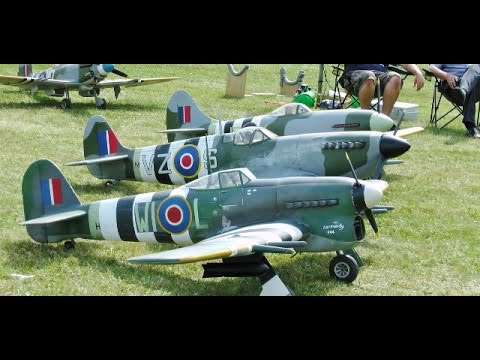 ① WILLIS WARBIRDS FIGHTER MEET AT LITTLE GRANSDEN RC MODEL AIRCRAFT SHOW - 2014