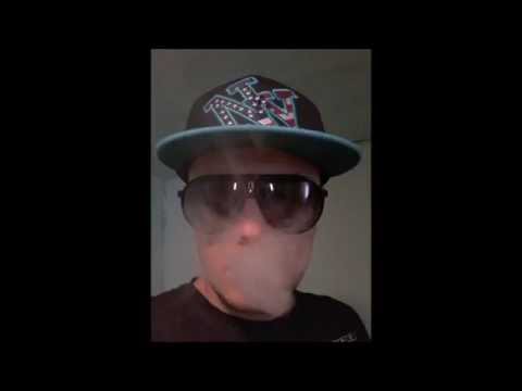 Jonny Jhek - TUTTI IN FILA