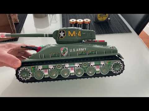 VINTAGE TIN B/O BOXED TAIYO SHERMAN M-4 COMBAT TANK. 100