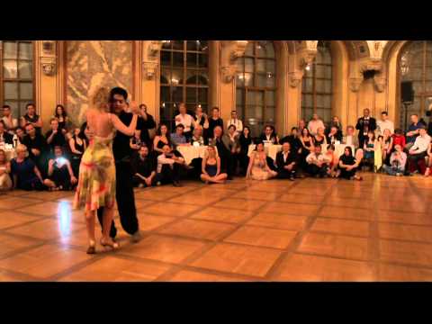  Carlos Espinoza  and  Noelia Hurtado Pitruzzella  are  dancing  to  the  tango  "  Comme Il Faut  "  by  Ricardo Tanturi  at  TangoAmadeus  in  2012
