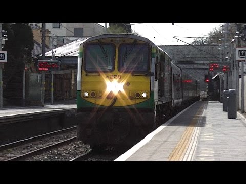 IE 201 Class Loco 228 + Enterprise Train - Malahide Station, Dublin