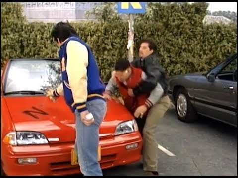 A Different World: 5x14 - Ron and Dwayne get into a fight with a couple of racist guys