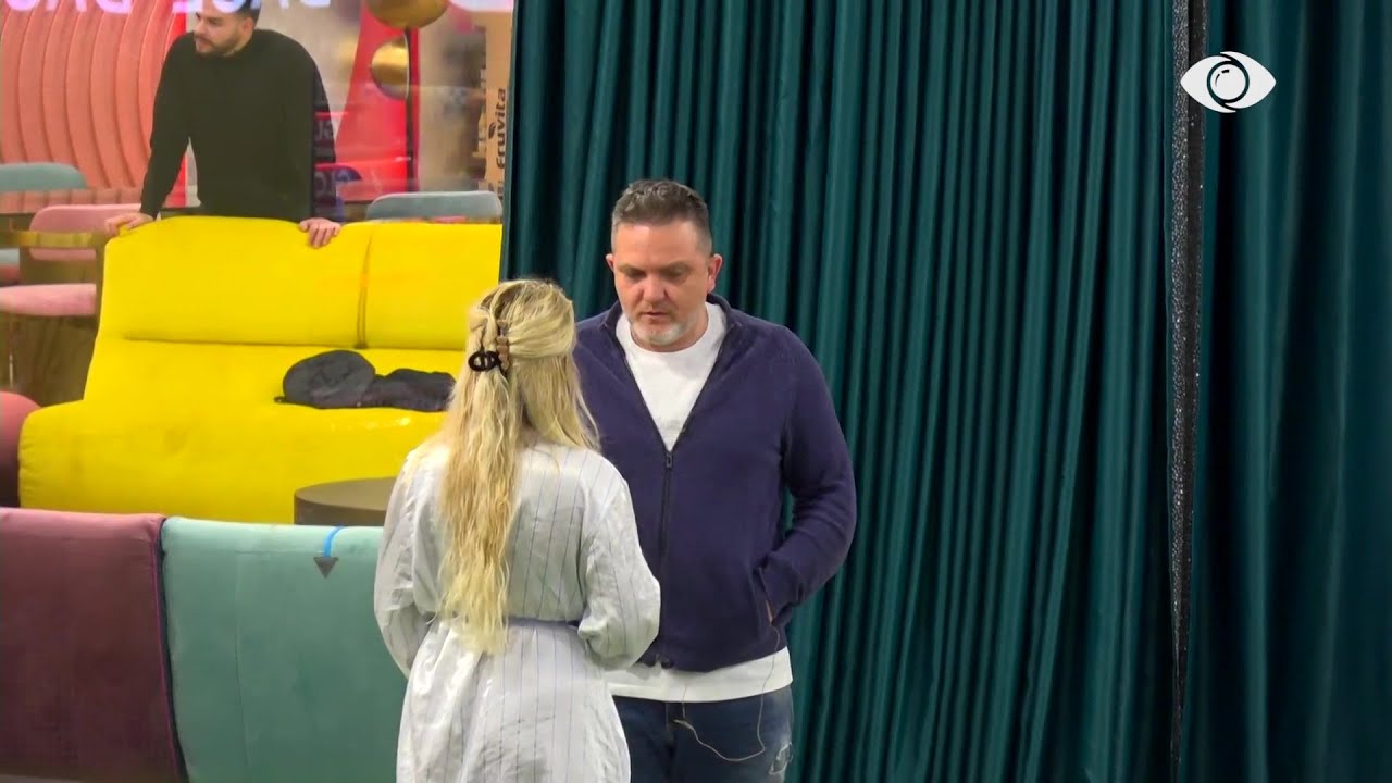 Juli flet me Ilnisën: Më vjen keq për ty nëse dasma është për vëmendje