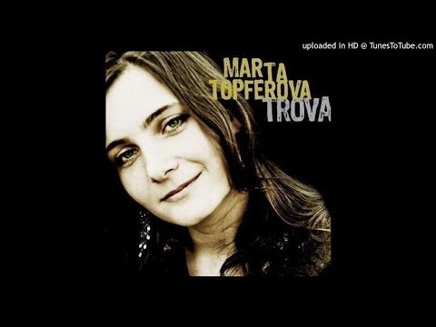 Marta Topferova - Las Luciérnagas, 2009.